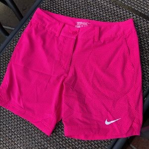 Nike golf pink polka dot true performance